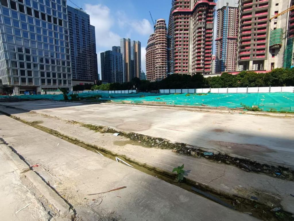 深圳两宗宅地收金39.52亿元，深圳湾超级总部地块溢价42.49%成交